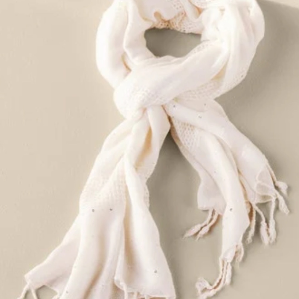Soft Surroundings Ivory Fringed Scarf